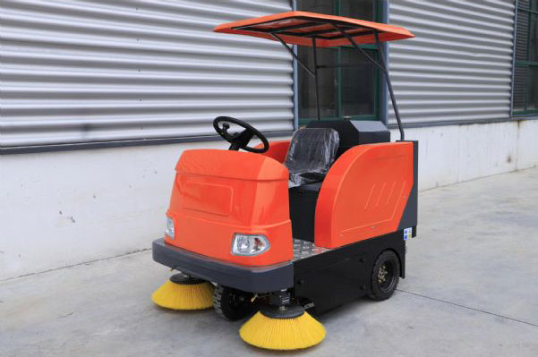 驾驶式安定扫地车-JLB-1380